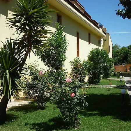 Yunus Hotel فندق